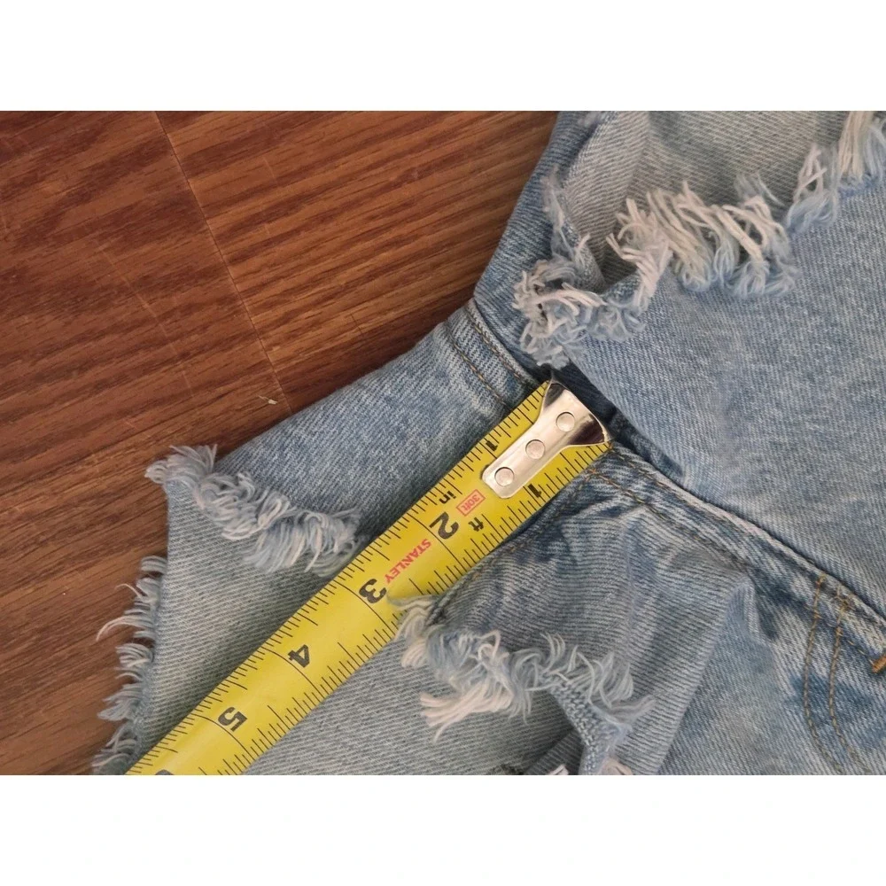 Levis 501 Original High Rise‎ Distressed Denim Shorts Light Wash W28 Button Fly